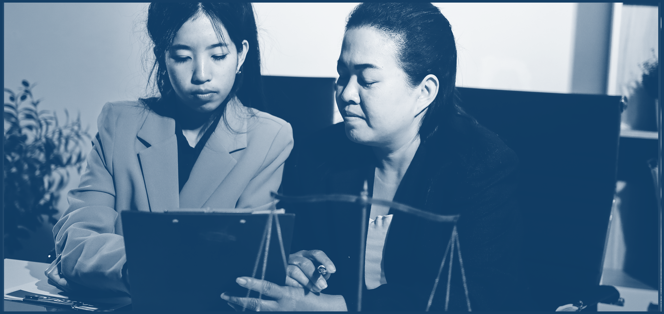 Image of a Court Reporter operating a Stenograph
